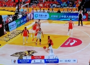 开云-关于加时末段CBA季后赛焦点战，新疆广汇造点机会，赛场秩序良好，团队化学反应显著的信息-开云